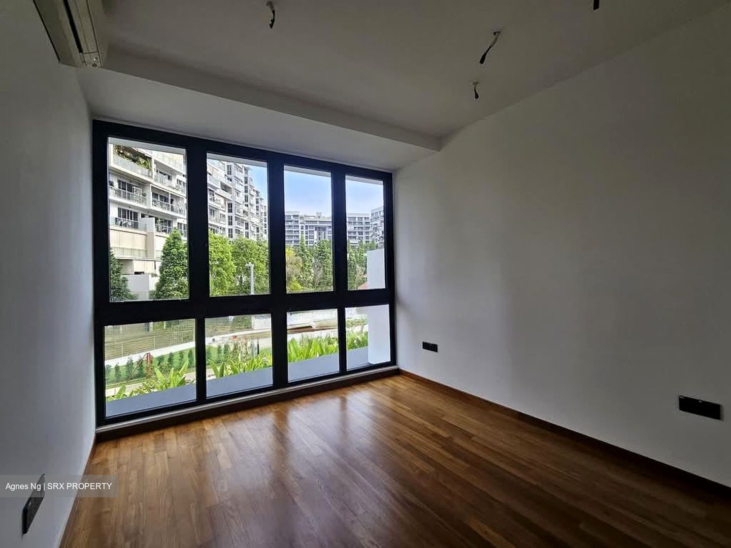 Pasir Ris Link (D18), Terrace #593884711